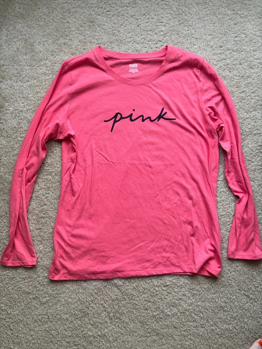 PINK Victoria's Secret Bright Coral Pink Long-Sleeve Tee with Black Script - Picture 1 of 3
